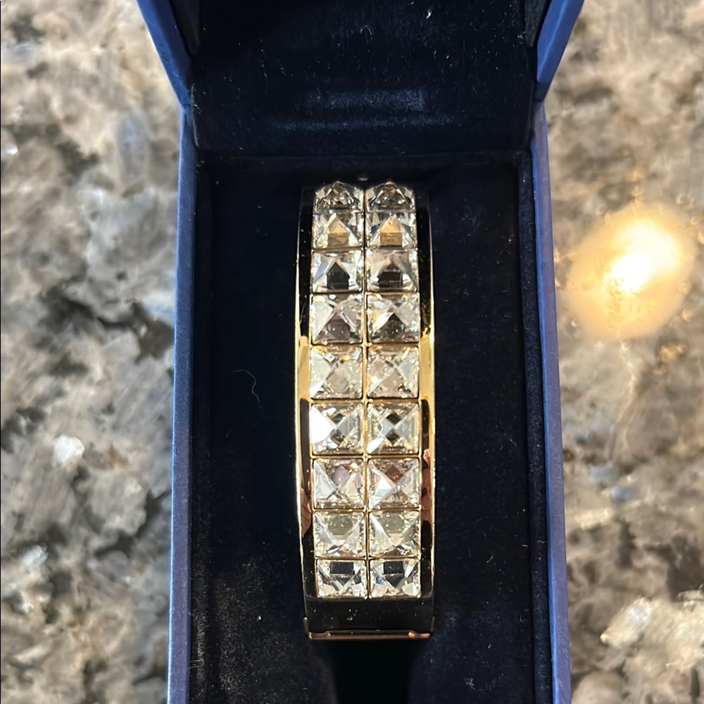 SWAROVSKI CRYSTAL Gold & Swarovski Crystal Women's Bangle Bracelet ..GORGEOUS